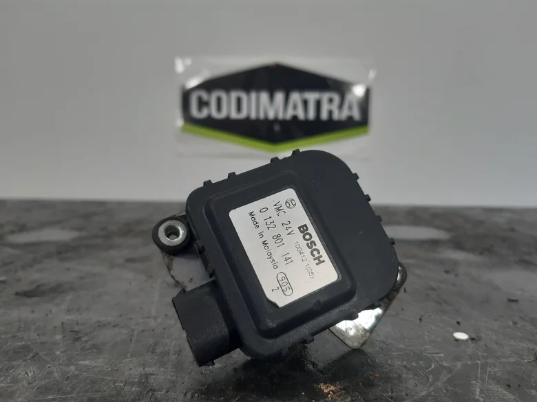 SERVOMOTEUR VOLET DE CHAUFFAGE BOSCH