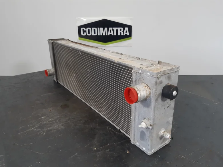 Radiateur eau pour NEW HOLLAND E135B