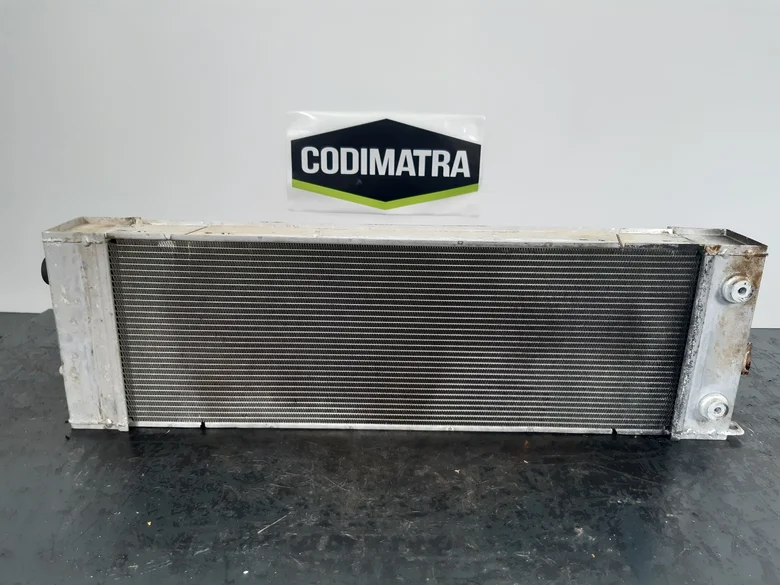 Radiateur eau pour NEW HOLLAND E135B