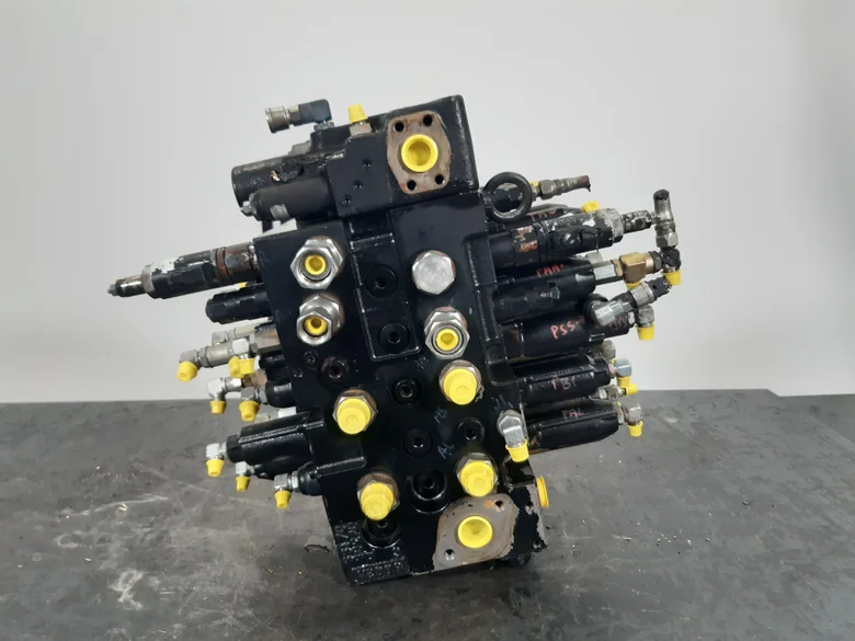 Hydraulic distributor for JCB JS260LCCAPSII