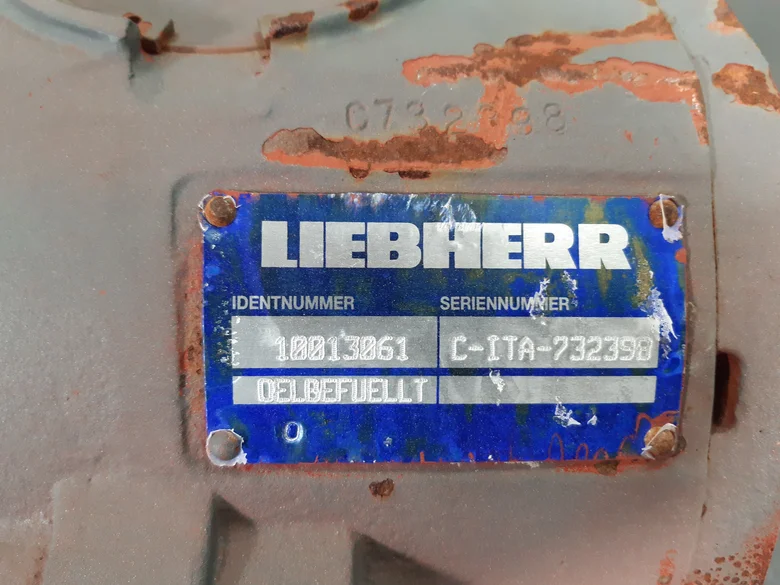 Nez de pont pour LIEBHERR A312LI