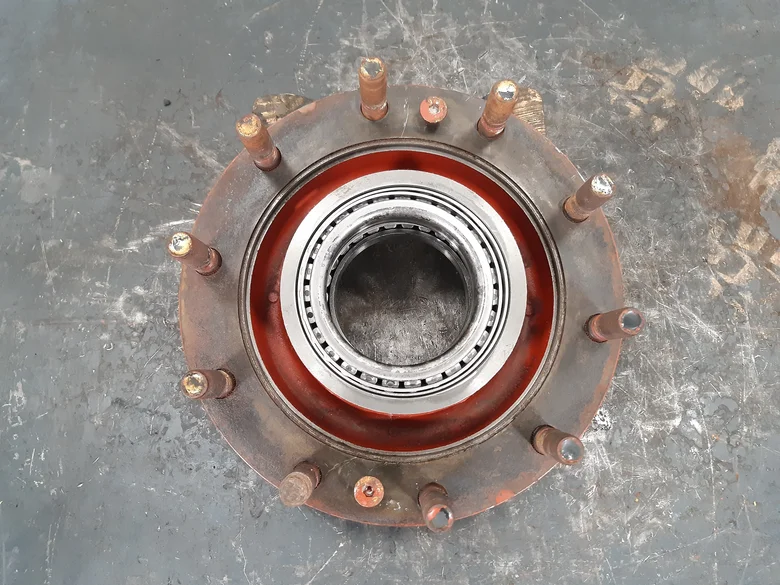 Wheel hub for LIEBHERR A312LI