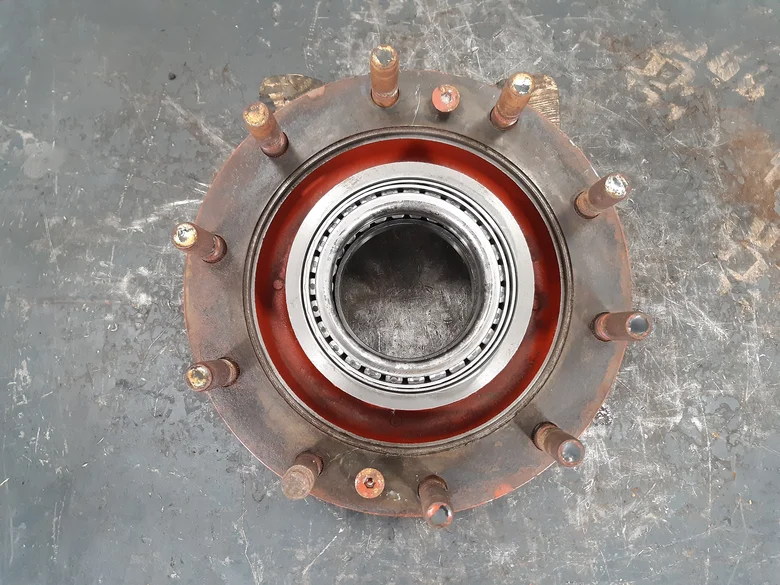 Wheel hub for LIEBHERR A312LI