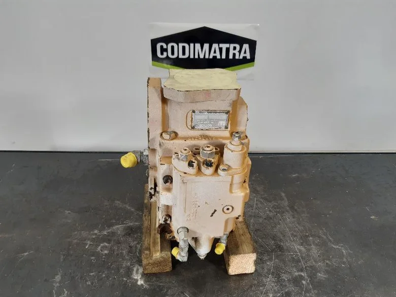 Auxiliary hydraulic pump for CATERPILLAR 966K