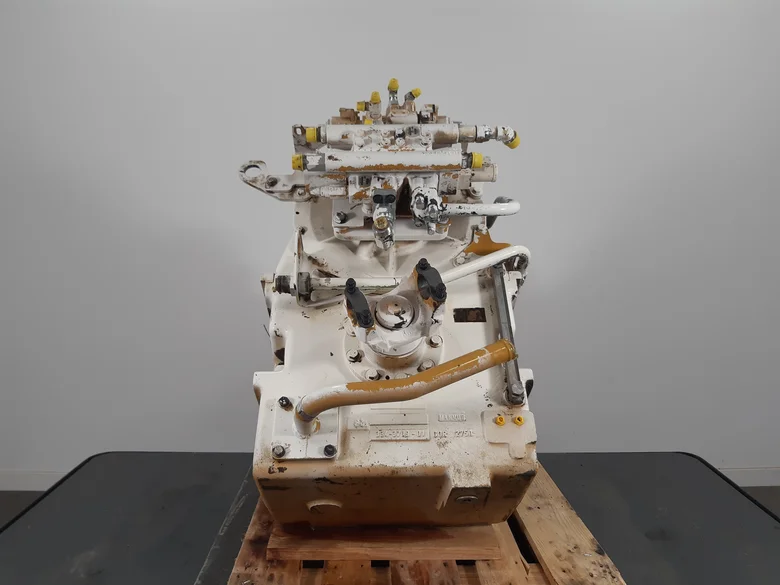 Transfer gear for CATERPILLAR 966K