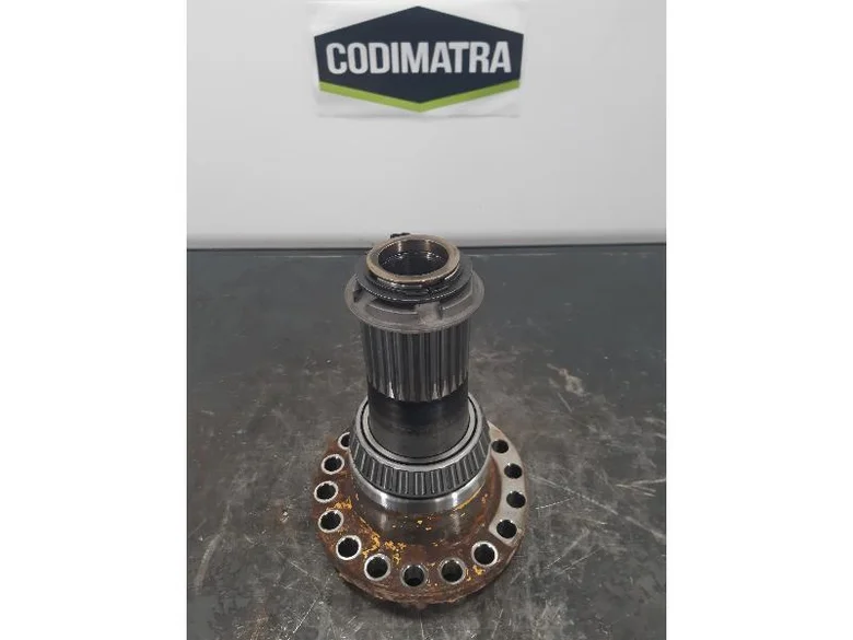 Wheel spindle for VOLVO A25D