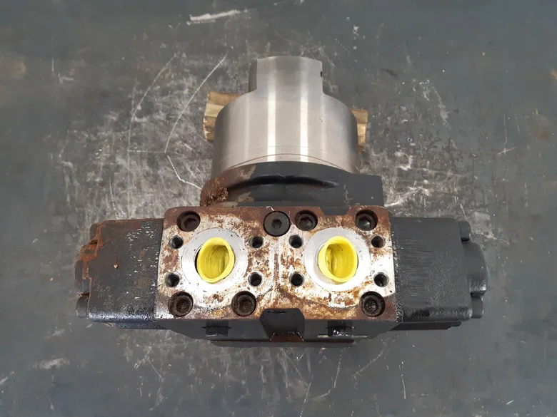 Motor hidráulico de traslación usado - Codimatra para CATERPILLAR 345CL