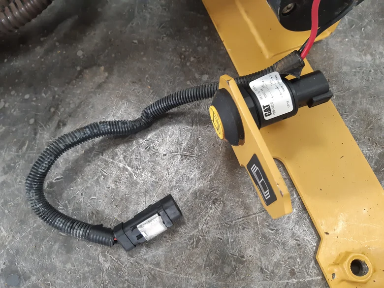 Bomba de combustible para CATERPILLAR 325FLCR
