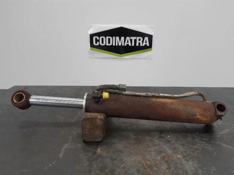 Digging cylinder for BOBCAT 753