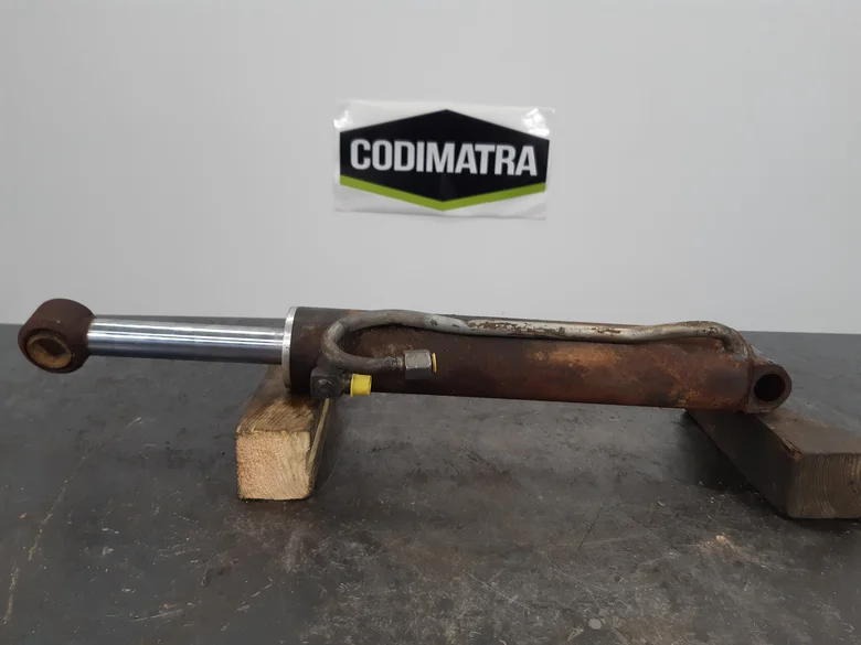 Digging cylinder for BOBCAT 753