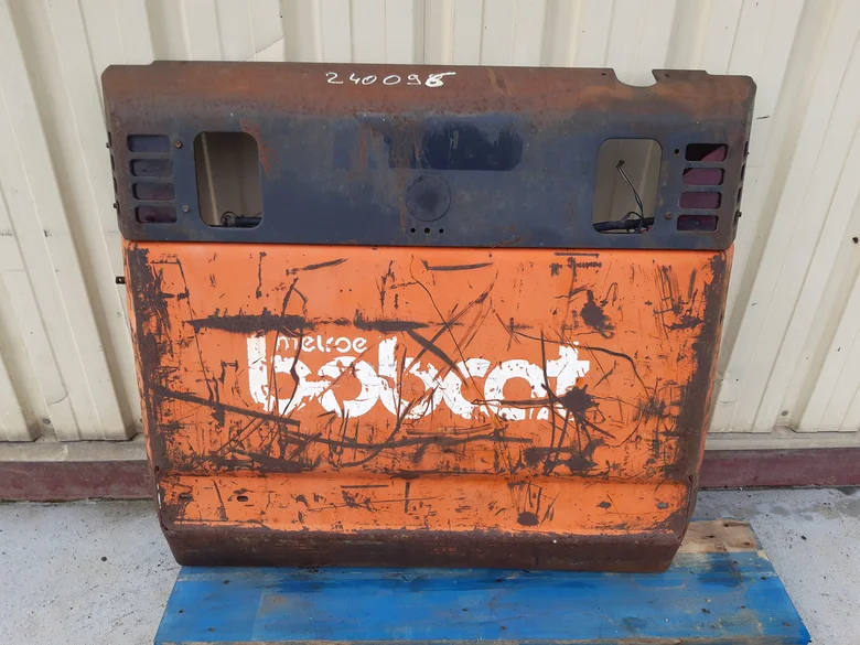 Capot pour BOBCAT 753
