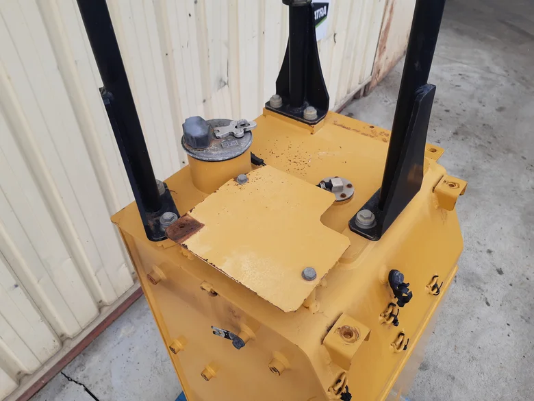 Depósito de combustible para CATERPILLAR 325FLCR