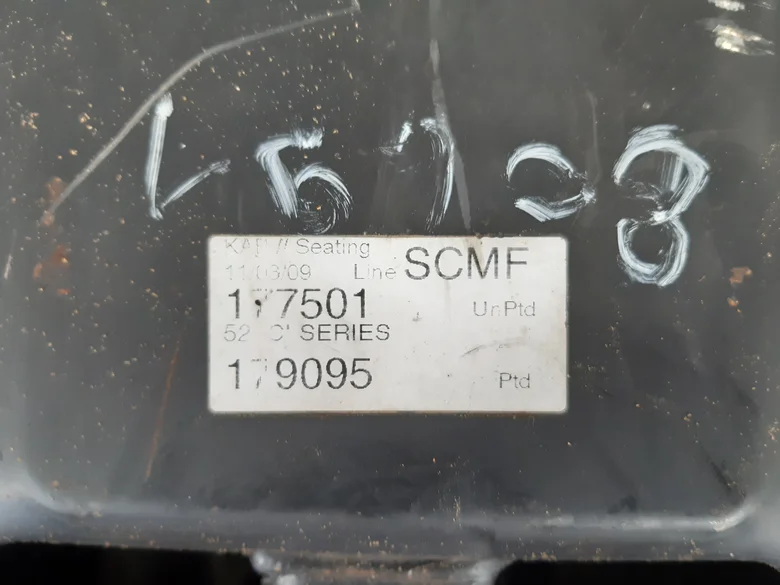 Siège pour MECALAC 714MW