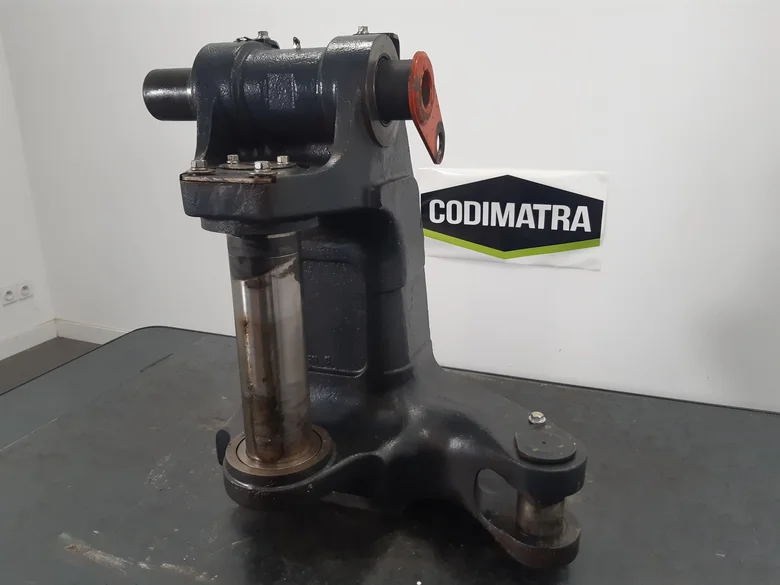 Articulation pour KUBOTA KX080-4