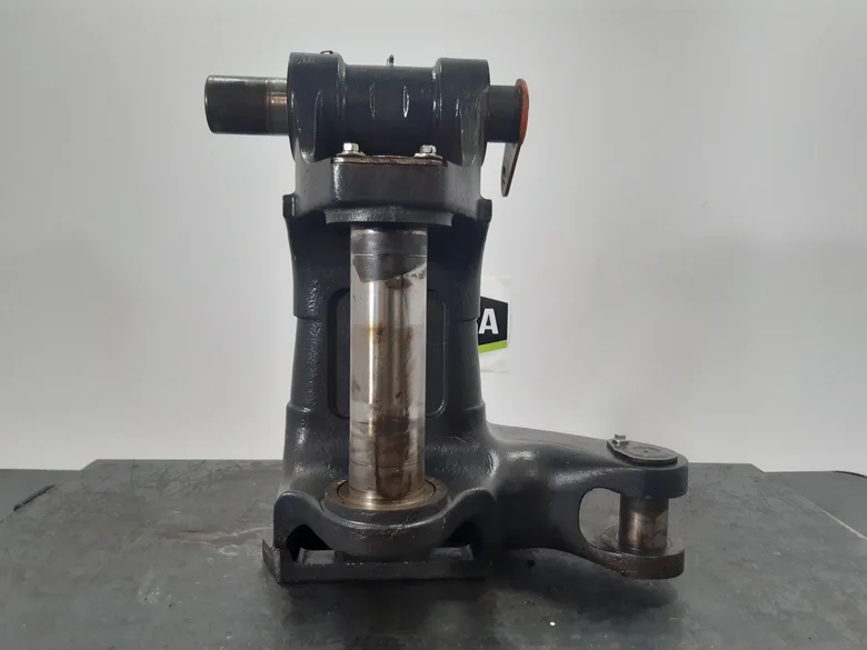 Articulation pour KUBOTA KX080-4