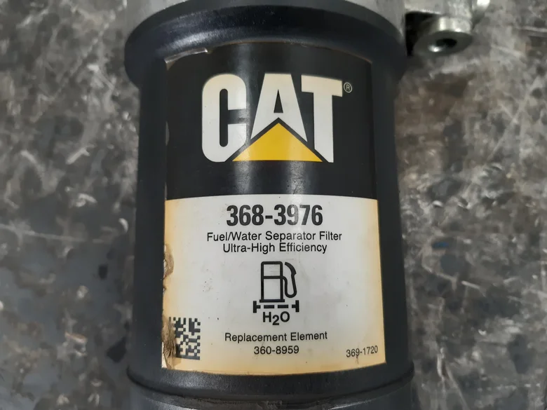 SUPPORT + FILTRE SEPARATEUR EAU/CARB.