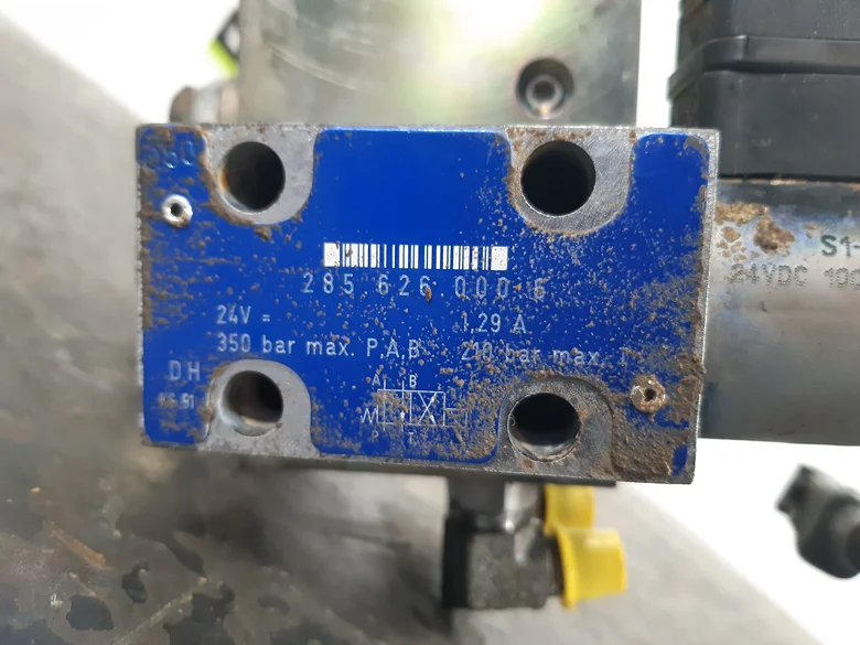 Solenoid valves for CATERPILLAR 325FLCR