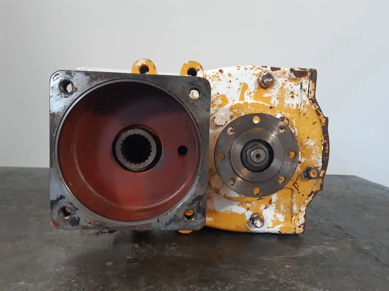 Gearbox for MECALAC 12MXT