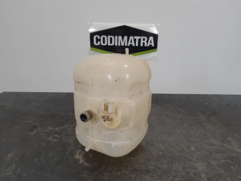 Vaso de expansión para VOLVO L45G