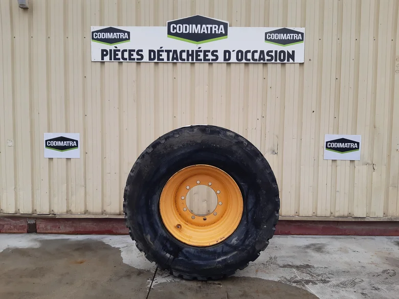 Tire for VOLVO L45G