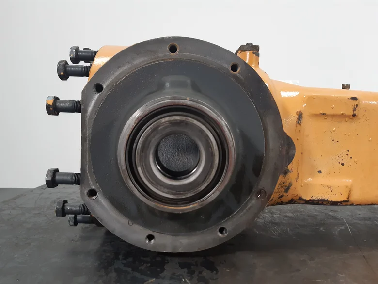 Axle housing for CASE WX145