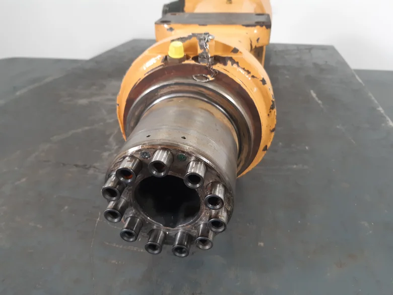 Axle housing for CASE WX145