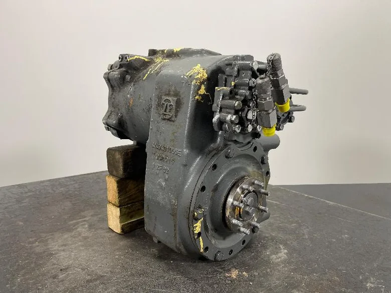 Boîte de vitesses pour LIEBHERR A924