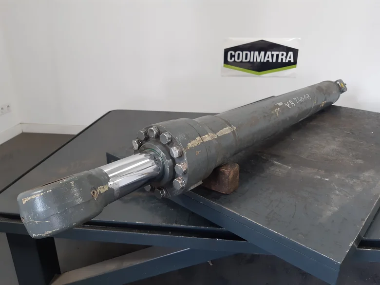 Stick cylinder for LIEBHERR A924