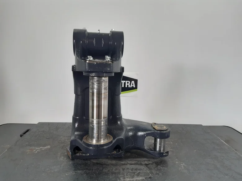 Articulation pour KUBOTA KX080-4