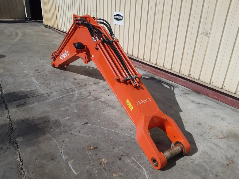 Flèche pour KUBOTA KX080-4