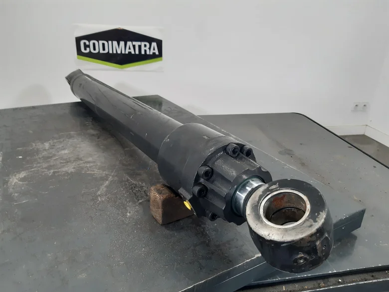 Stick cylinder for CATERPILLAR M318D