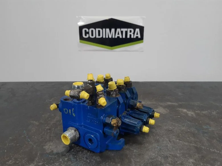 Hydraulic distributor for JCB 3CX