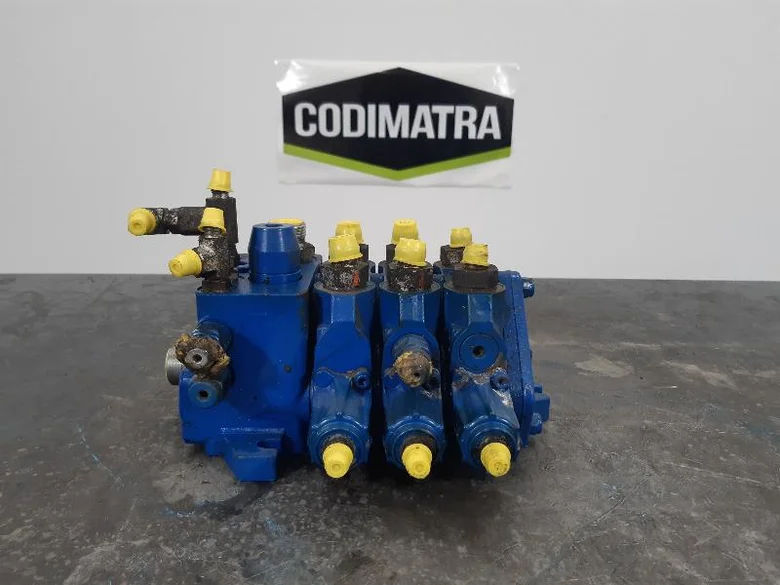 Hydraulic distributor for JCB 3CX