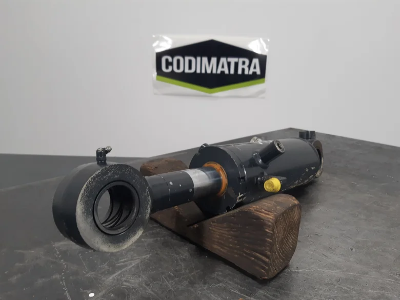 Blade lift cylinder for KUBOTA U36-4