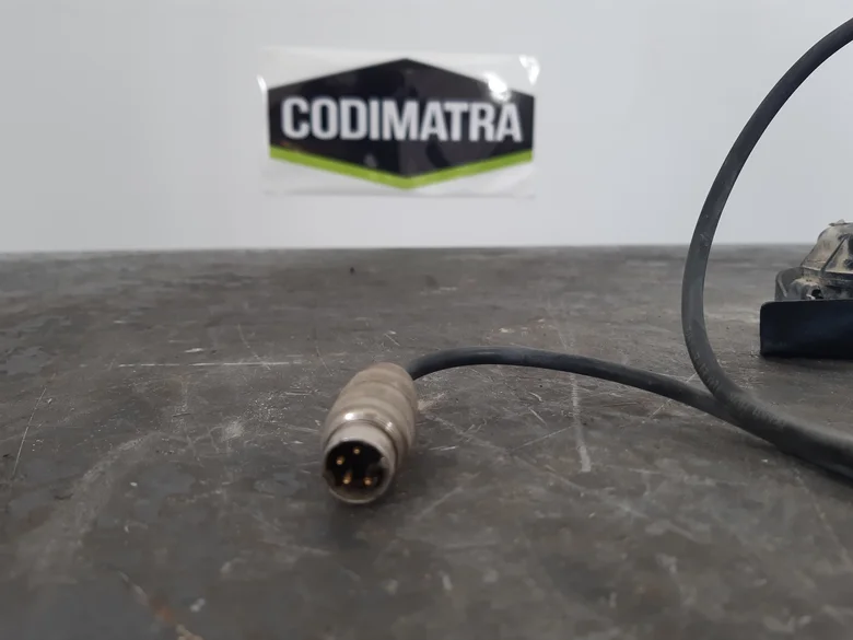 CAMERA DE CONTREPOIDS
