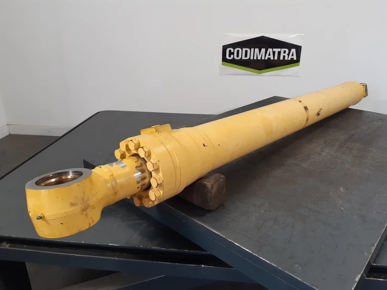 Cilindro de balanc edn para KOMATSU HB215LC-1