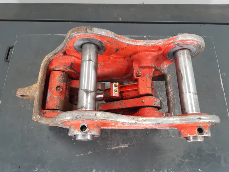 Acoplamiento rápido para KOMATSU HB215LC-1