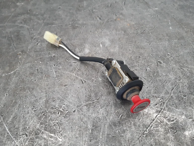 BOUTON STOP CE148 1