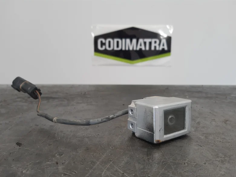 CAMERA