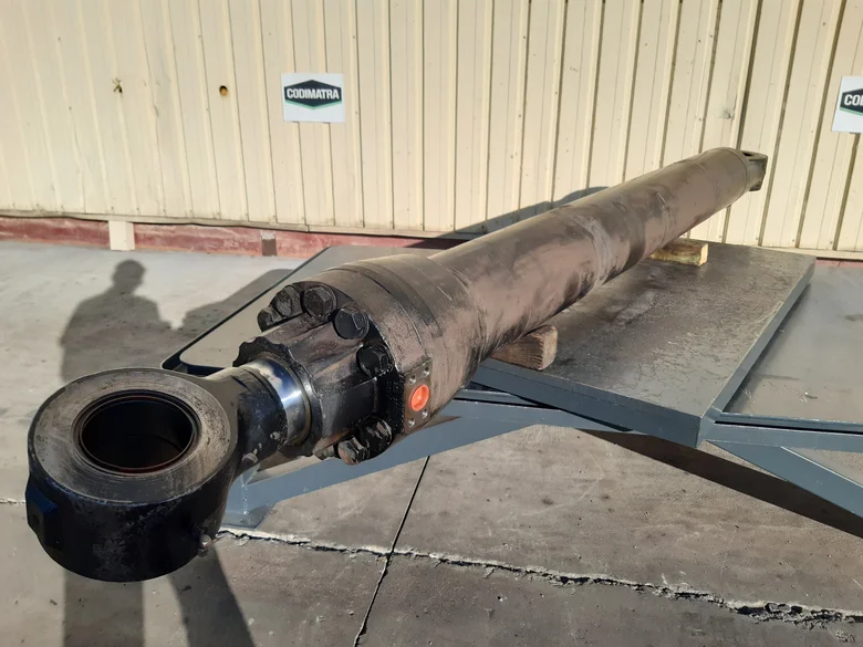 Stick cylinder for CATERPILLAR 374DL