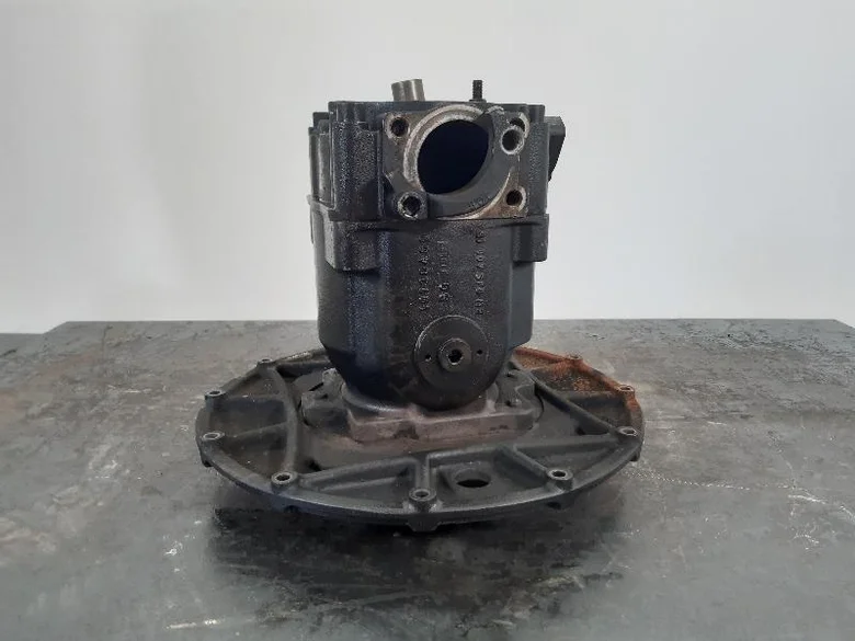 Pompe hydraulique principale pour LIEBHERR LH22M