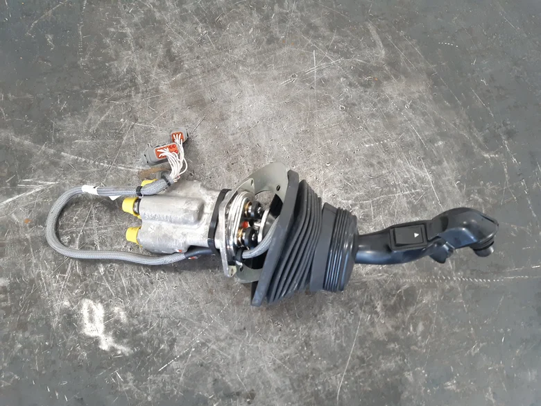MANIPULATEUR DROIT VG6-8