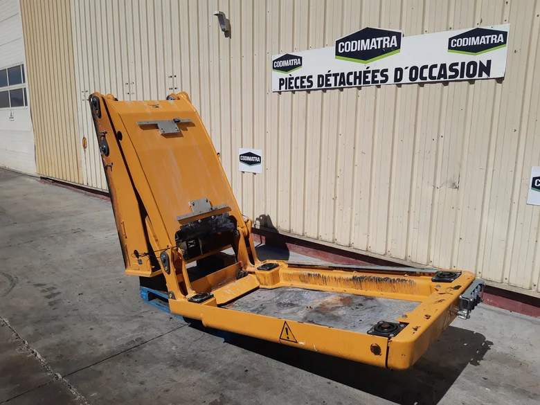 SUPPORT ELEVATEUR DE CABINE