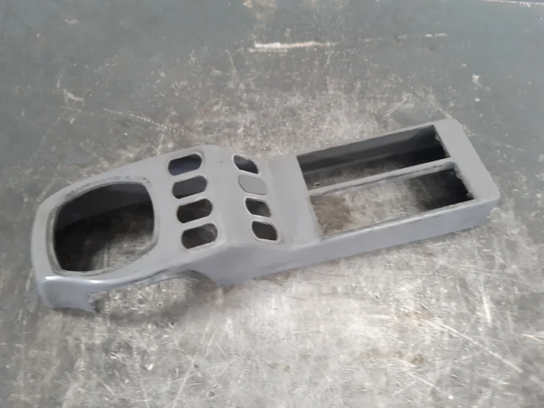 GARNITURE PLASTIC DE CABINE GAUCHE