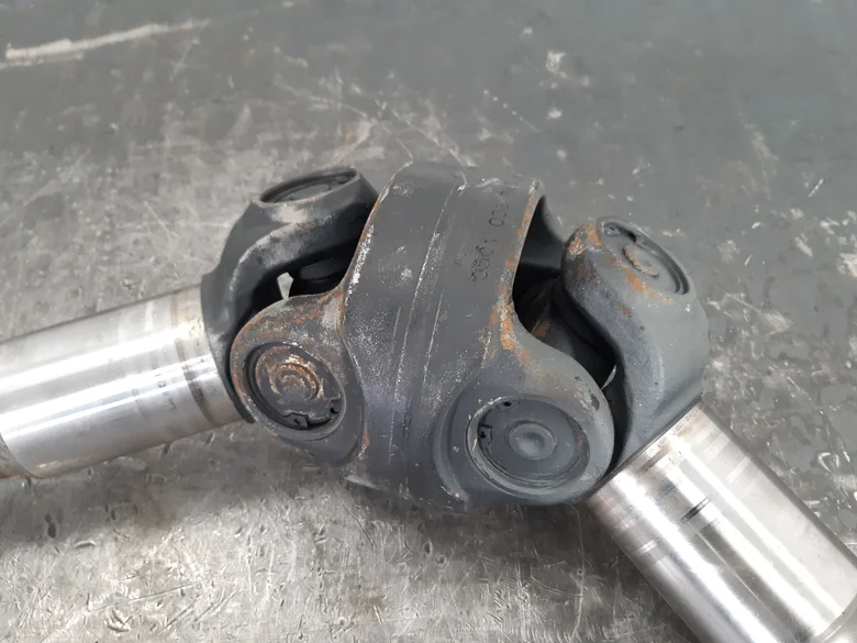 Wheel shaft for LIEBHERR A924