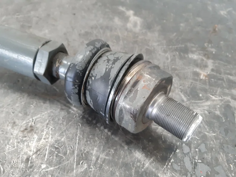 Various transmission components for LIEBHERR A924