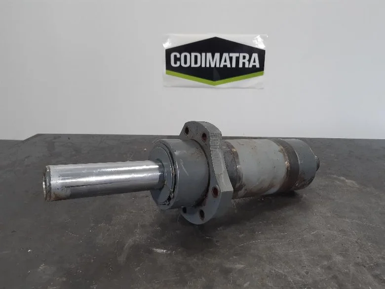 Steering cylinder for LIEBHERR A924