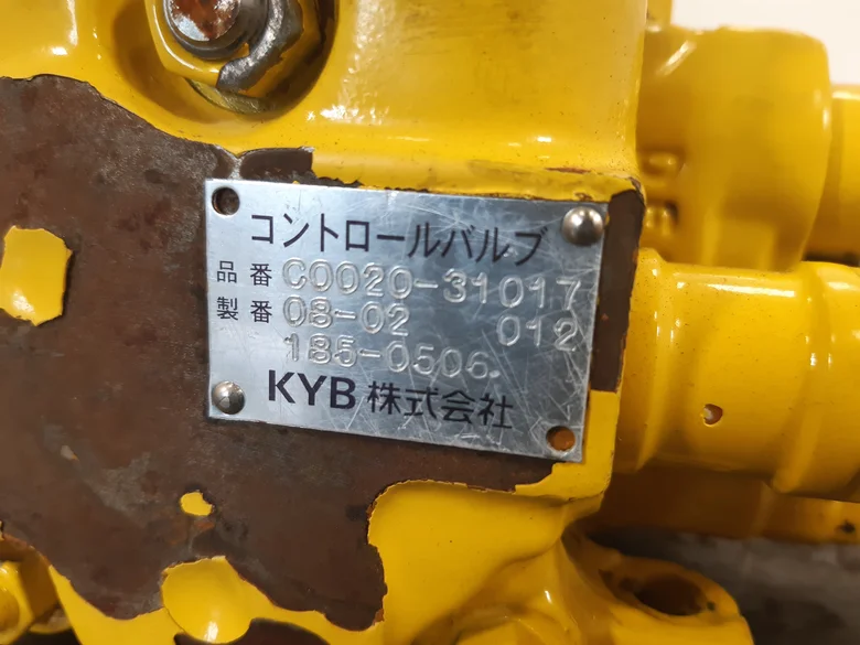Distributeur hydraulique pour CATERPILLAR 314CLCR