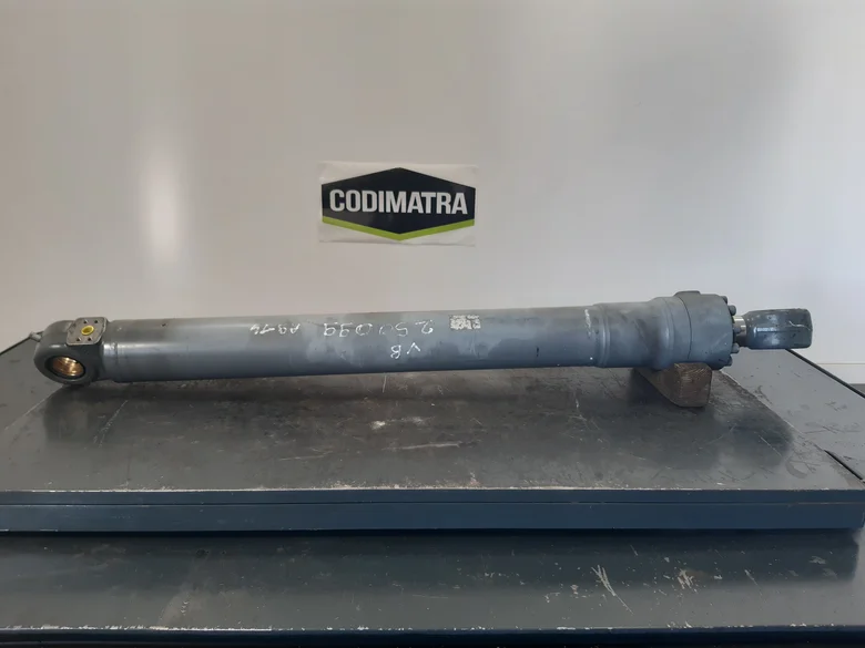Cilindro de balancin para LIEBHERR A914