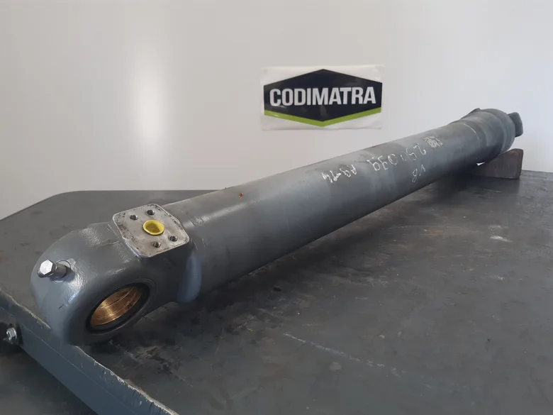 Cilindro de balancin para LIEBHERR A914
